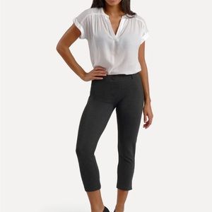 Crop Classic Dress Pant Yoga
Pants
